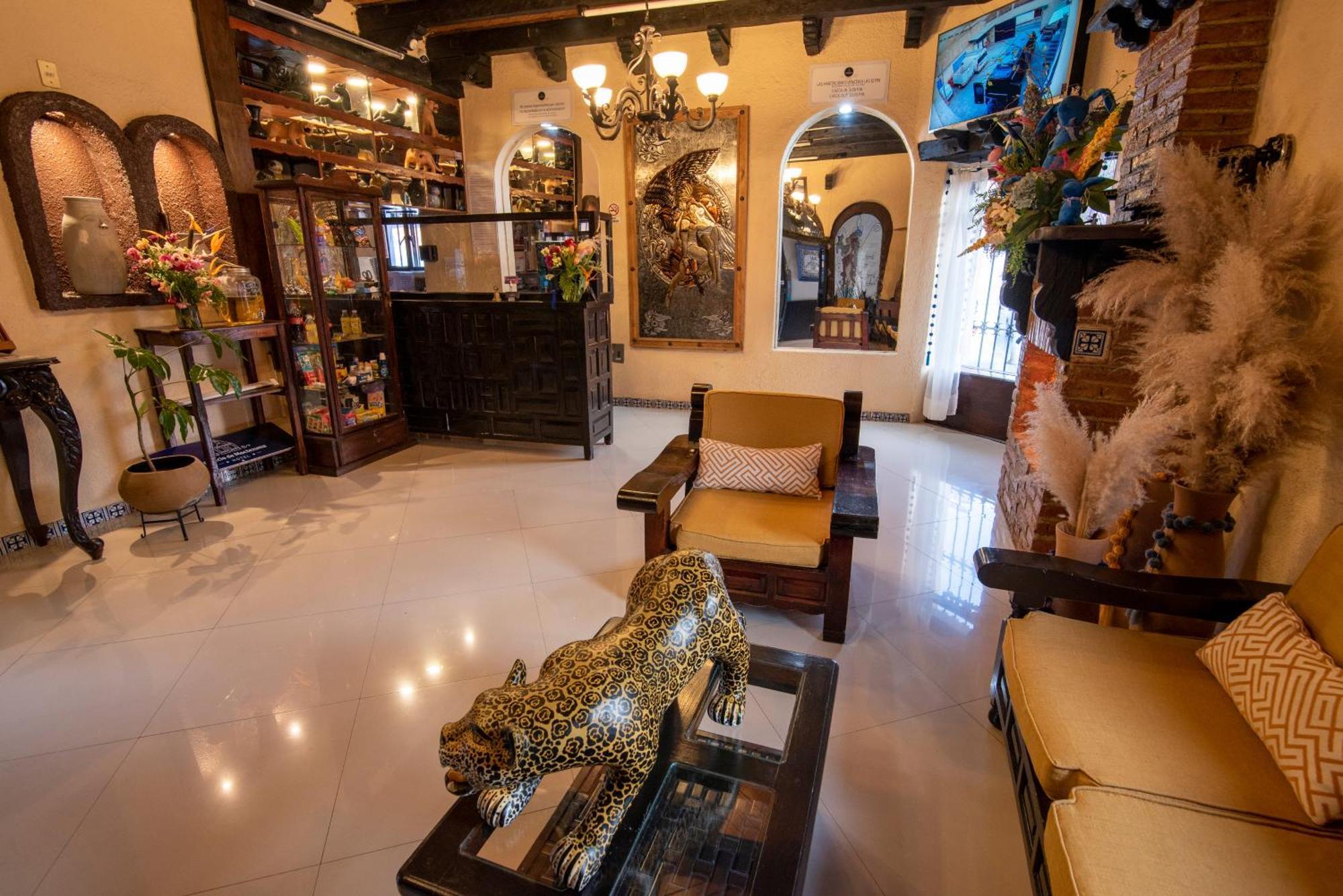Hotel Palacio De Moctezuma San Cristóbal de Las Casas المظهر الخارجي الصورة