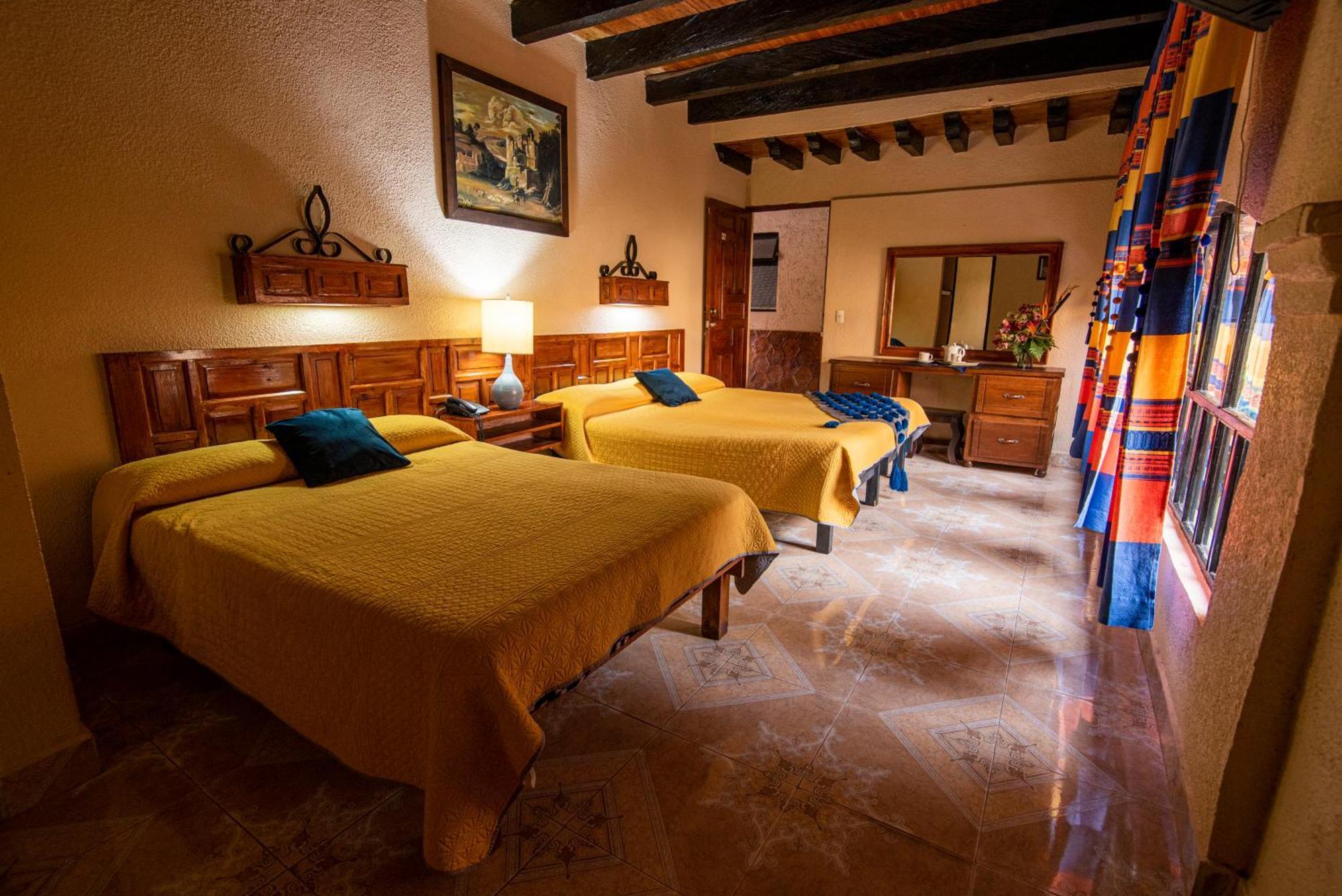 Hotel Palacio De Moctezuma San Cristóbal de Las Casas المظهر الخارجي الصورة